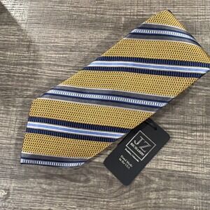 J Z Richard's Men's Silk Tie‎ Yellow Striped Print  100% Silk Made In USA
